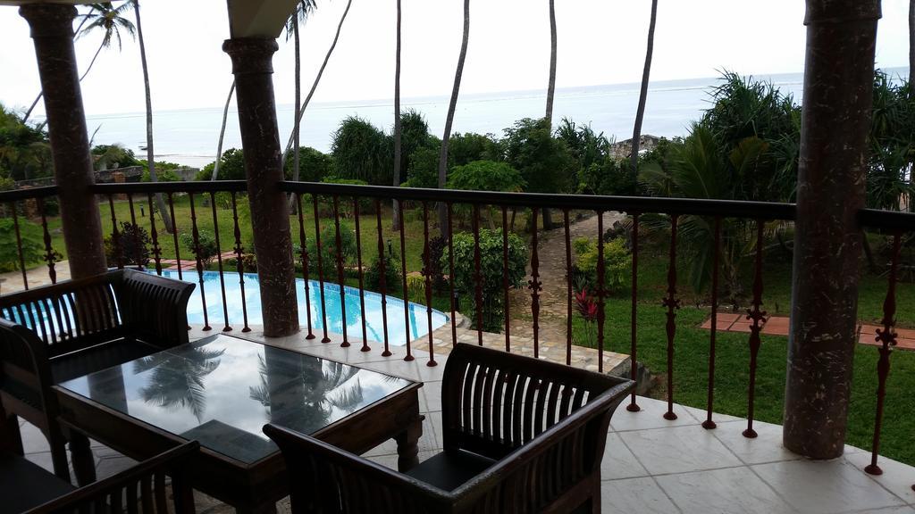 מאטמווה Zawadi Beach Villas חדר תמונה